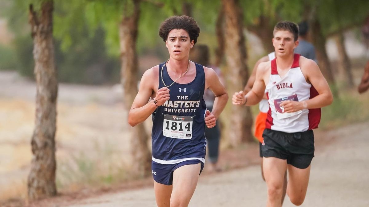NAIA - Men's Cross Country - Stephen Pacheco - The Master's - Runner of the Week 