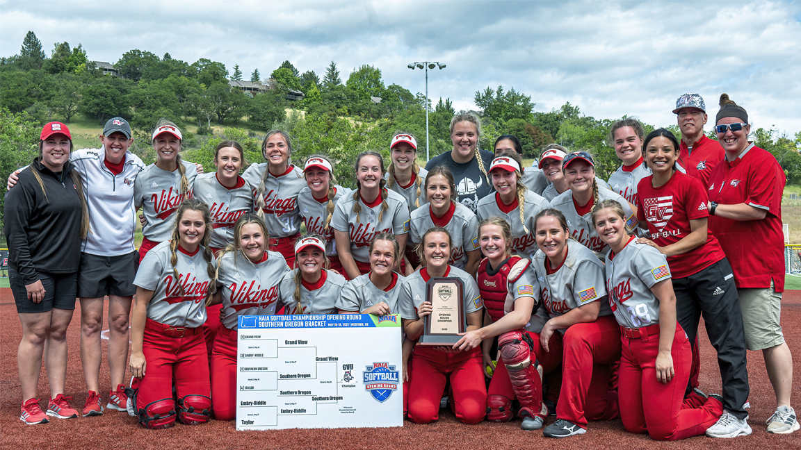 Softball - Grand View University