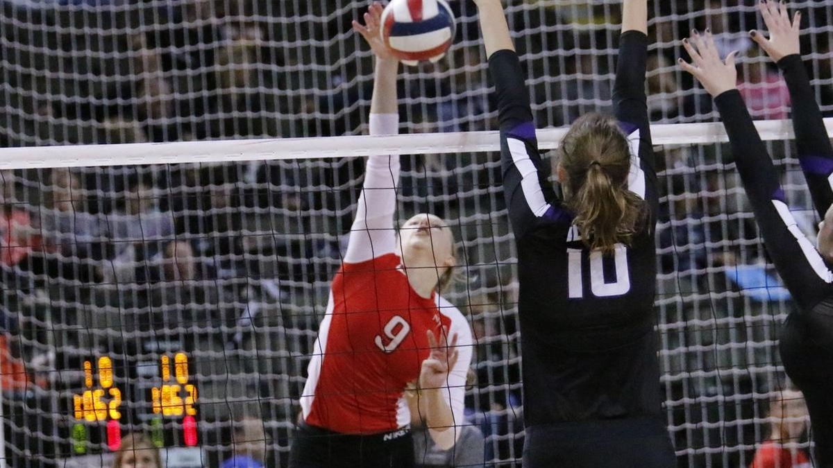 NAIA - Women's Volleyball - Player of the Week - Makenzie Fink - Northwestern (Iowa)